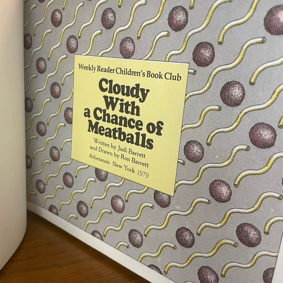 Vintage 1978 Cloudy With a Chance of Meatballs Hardcover Book - Picture 7 of 8